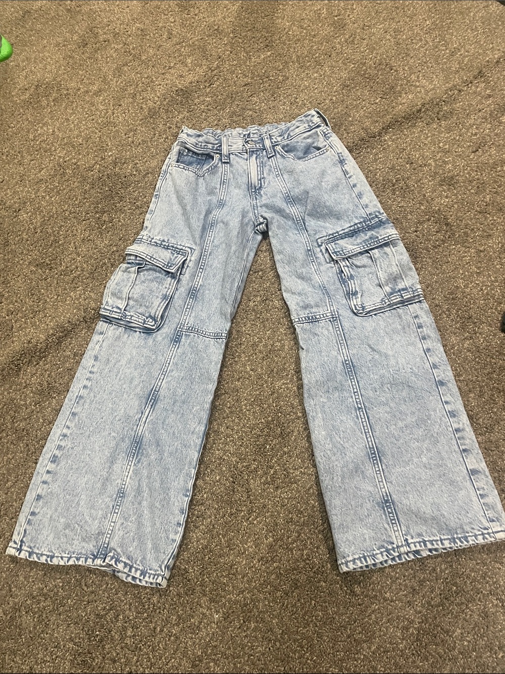 Old Navy Light Blue Cargo Wide-Leg Jeans